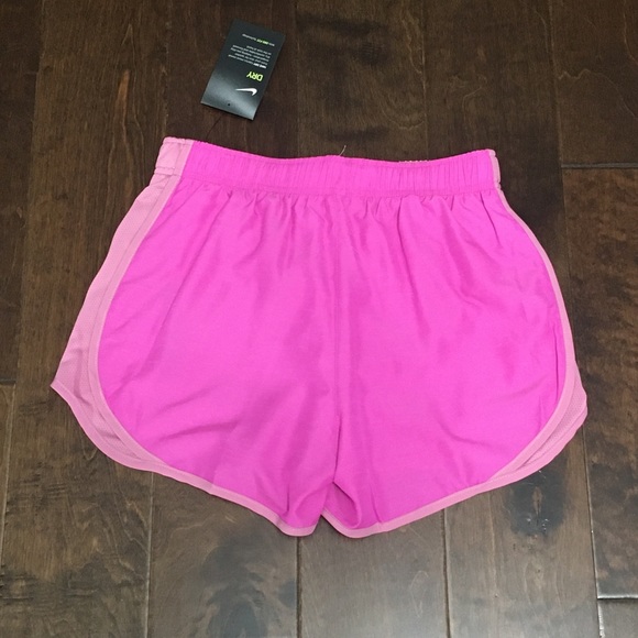 Women’s Nike Dri-Fit Tempo Running Shorts, XS NWT - Picture 5 of 7